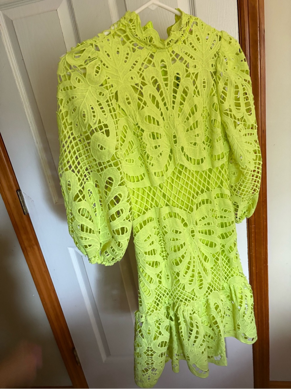 NWT Alex Vinash New York Neon Yellow Lace Midi Dress Size Small